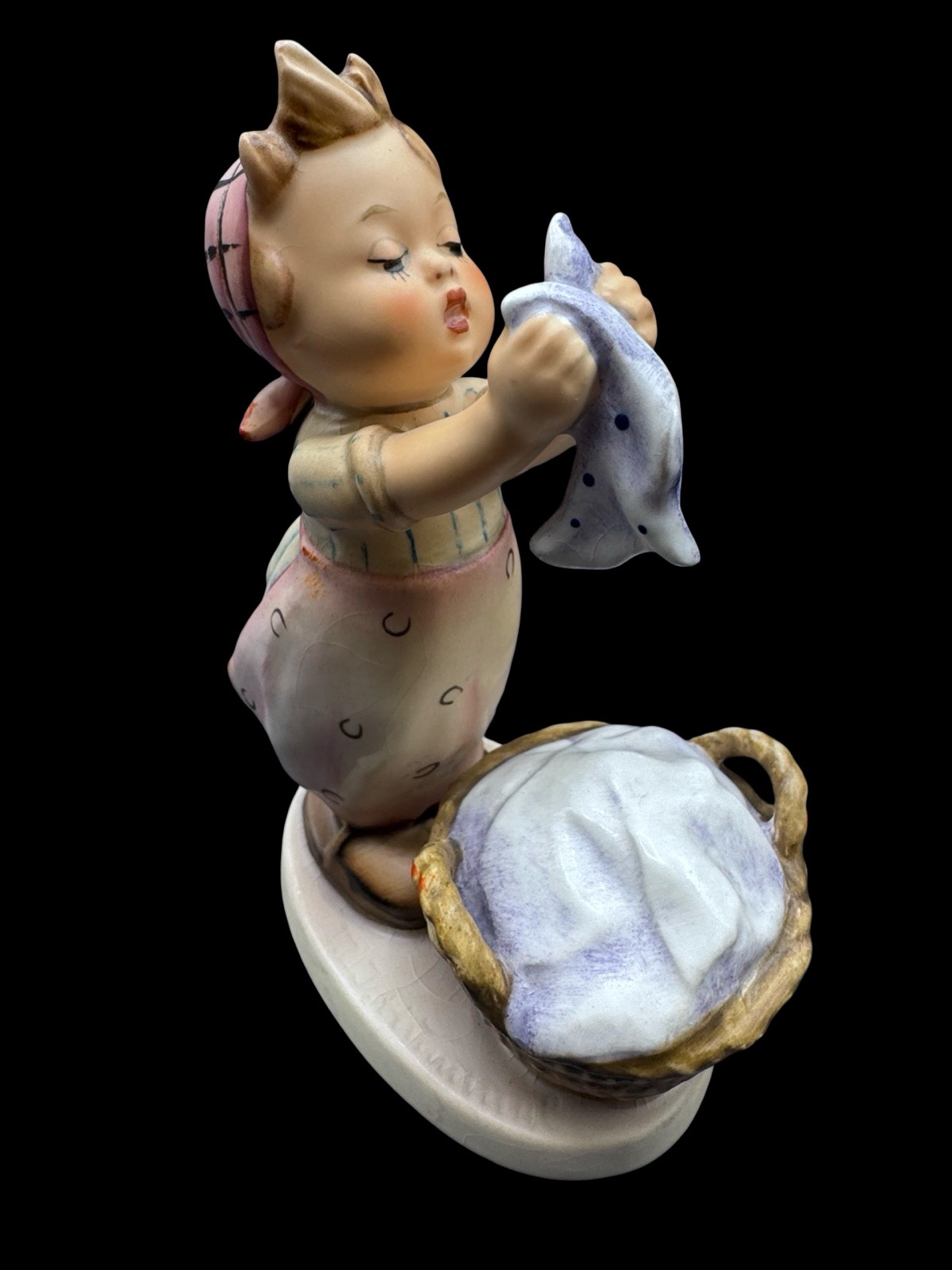 Goebel Hummel Wash Day Figurine West Germany Girl With Laundry Basket 6" Goebel Hummel Wash Day Figurine West Germany Girl With Laundry Basket 6"