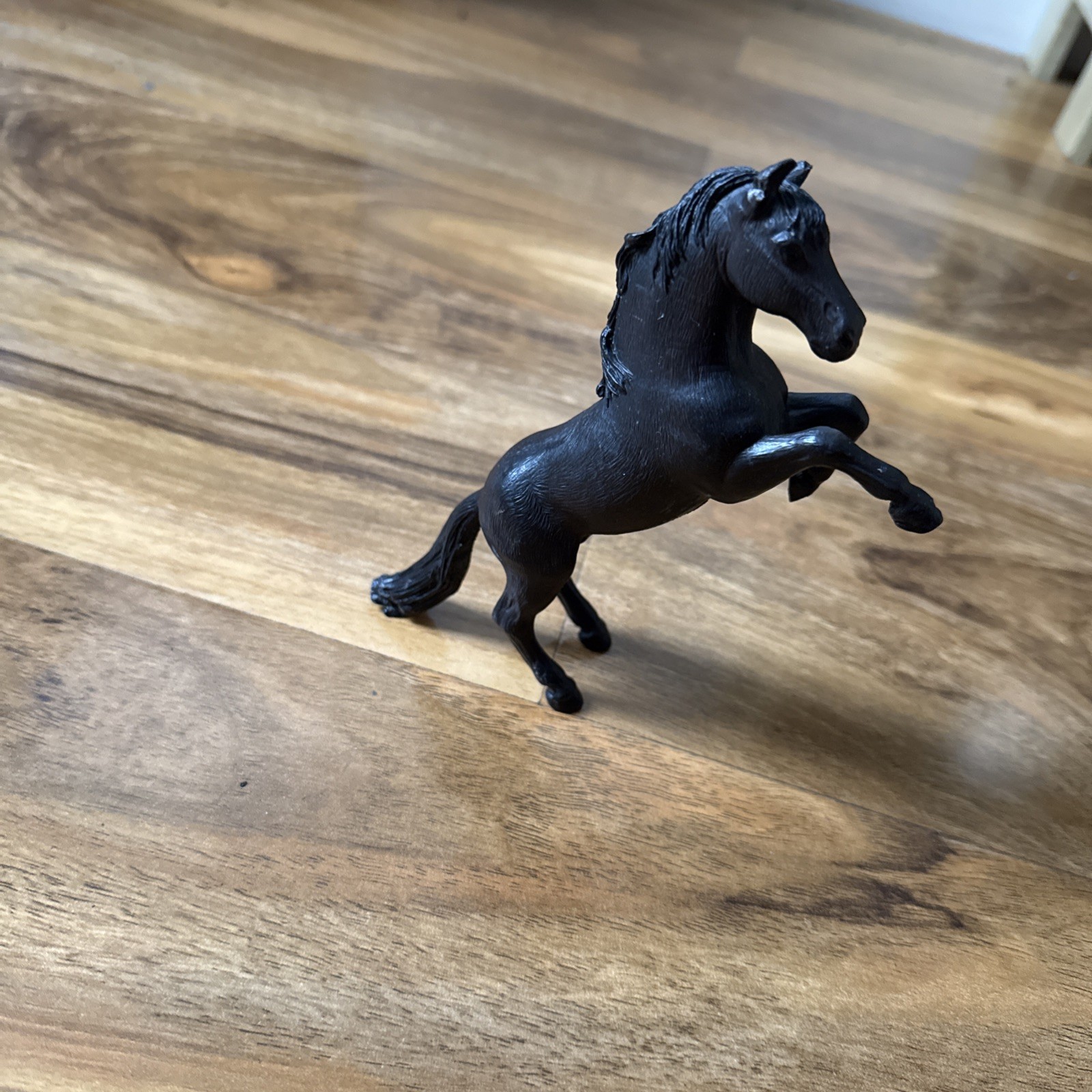 Schleich Rearing Mustang Stallion figure Schleich Rearing Mustang Stallion figure