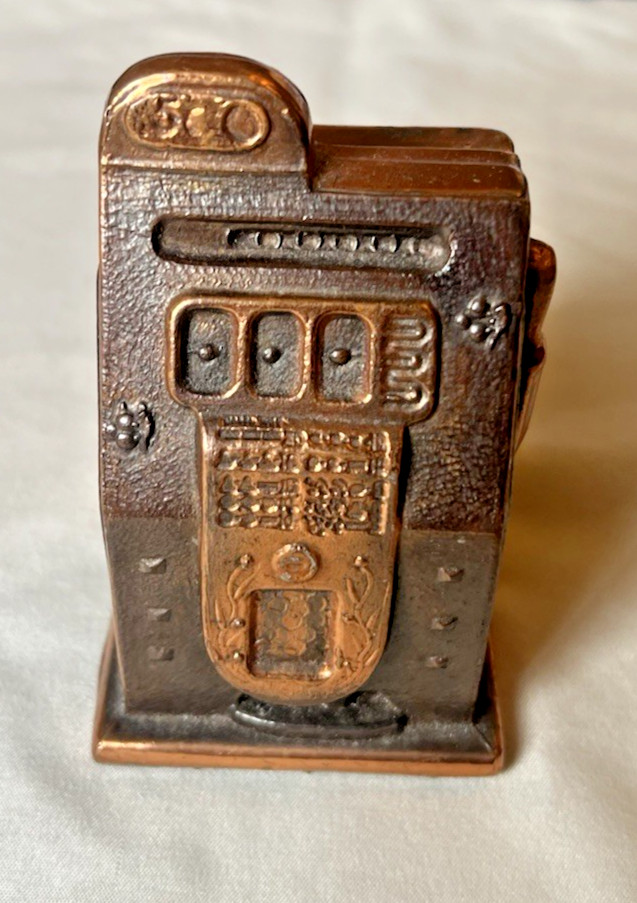 Vintage Slot Machine Bank Cast Bronze Copper 4 Inches Z Vintage Slot Machine Bank Cast Bronze Copper 4 Inches Z