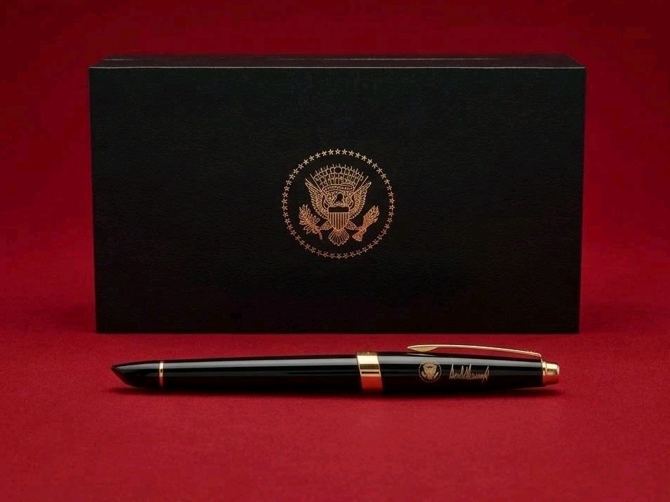 Rare Authentic President Donald J Trump Cross Executive Order Pen—Used By POTUS Rare Authentic President Donald J Trump Cross Executive Order Pen—Used By POTUS