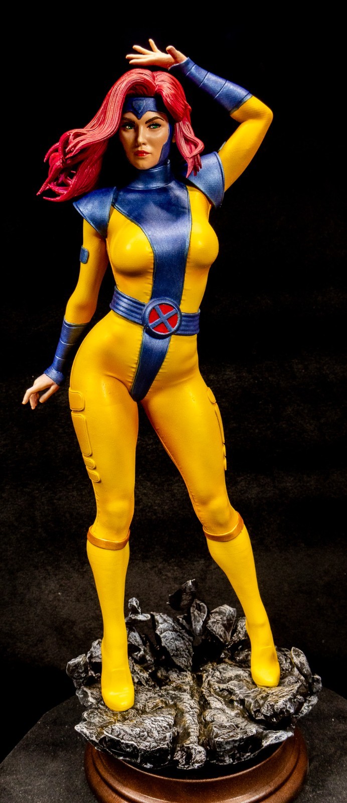 Jean Grey Pheonix Resin Figure Pro Painted 1/6 Scale + Signed COA Jean Grey Pheonix Resin Figure Pro Painted 1/6 Scale + Signed COA