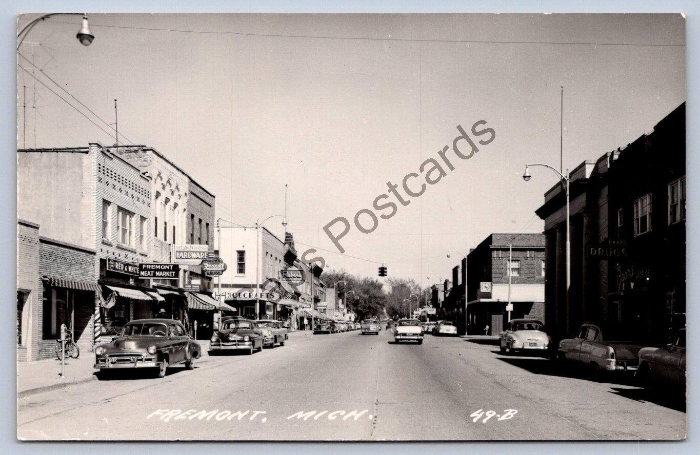 Michigan Rppc Postcard c1930-50s Fremont MI Main Street Vintage Cars 49-B