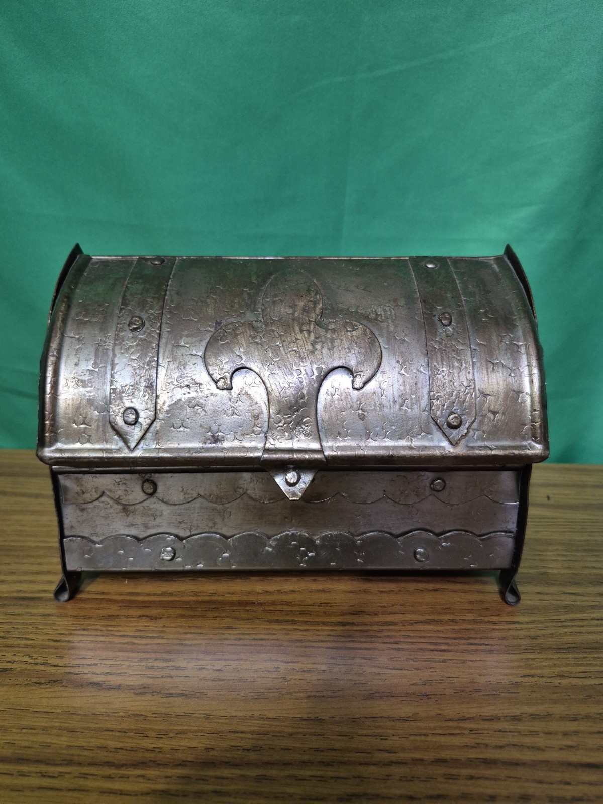 MEDIEVAL VINTAGE JEWELRY BOX TRINKET SILVER TREASURE UNIQUE CASTLE STEEL METAL MEDIEVAL VINTAGE JEWELRY BOX TRINKET SILVER TREASURE UNIQUE CASTLE STEEL METAL
