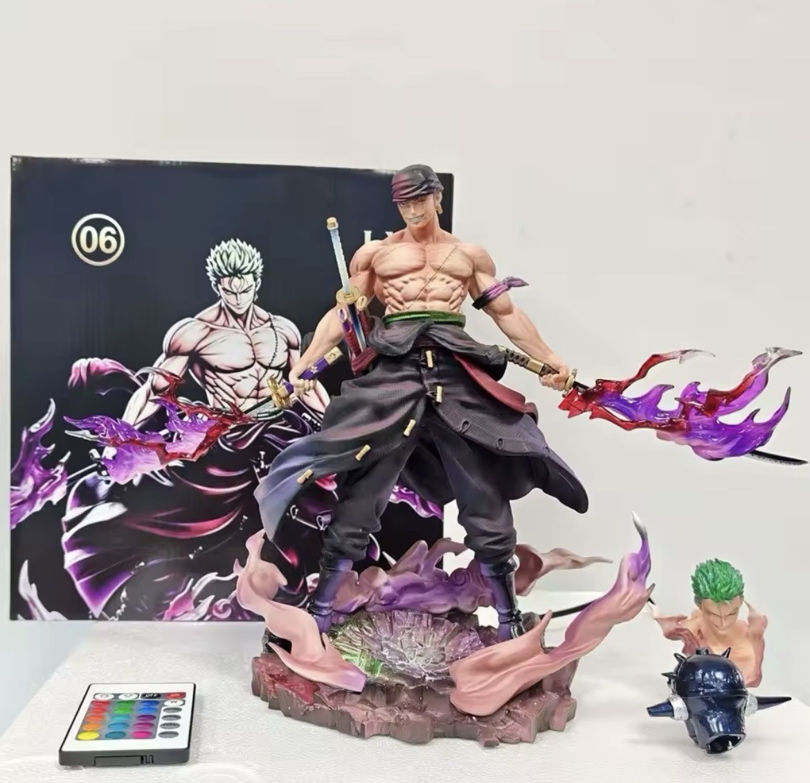 One Piece Roronoa Zoro Figure 28cm LED Base Replaceable Heads PVC Statue 11" One Piece Roronoa Zoro Figure 28cm LED Base Replaceable Heads PVC Statue 11"