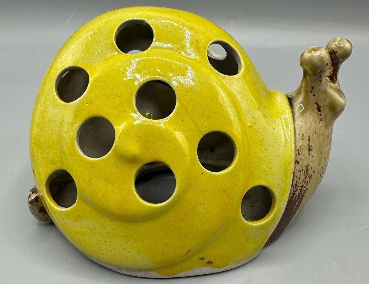 Vintage Yellow Ceramic Snail Flower Potpourri Holder Figurine Garden Decor