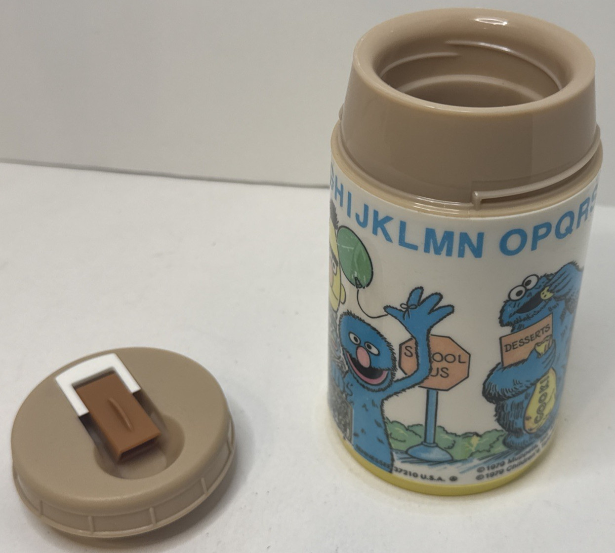 Vintage 1979 Jim Henson's Muppets Seame Street Thermos Vintage 1979 Jim Henson's Muppets Seame Street Thermos