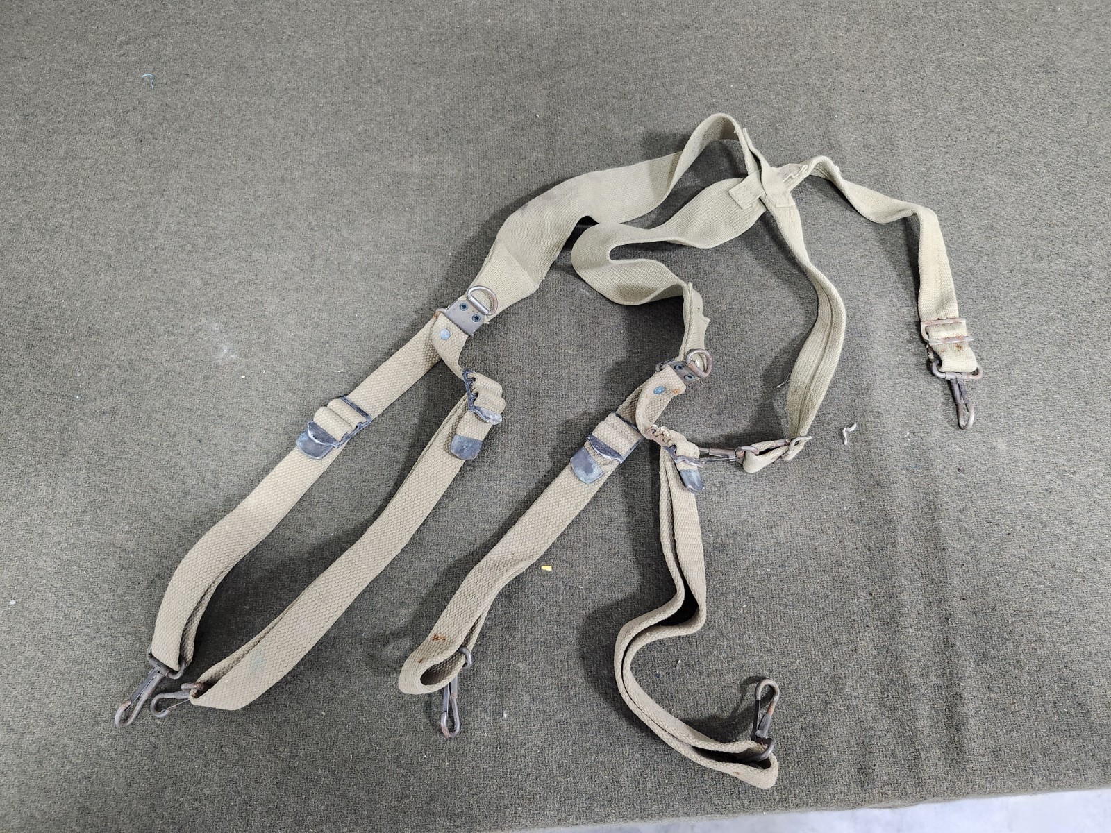 US WWII M1936 SUSPENDERS US WWII M1936 SUSPENDERS
