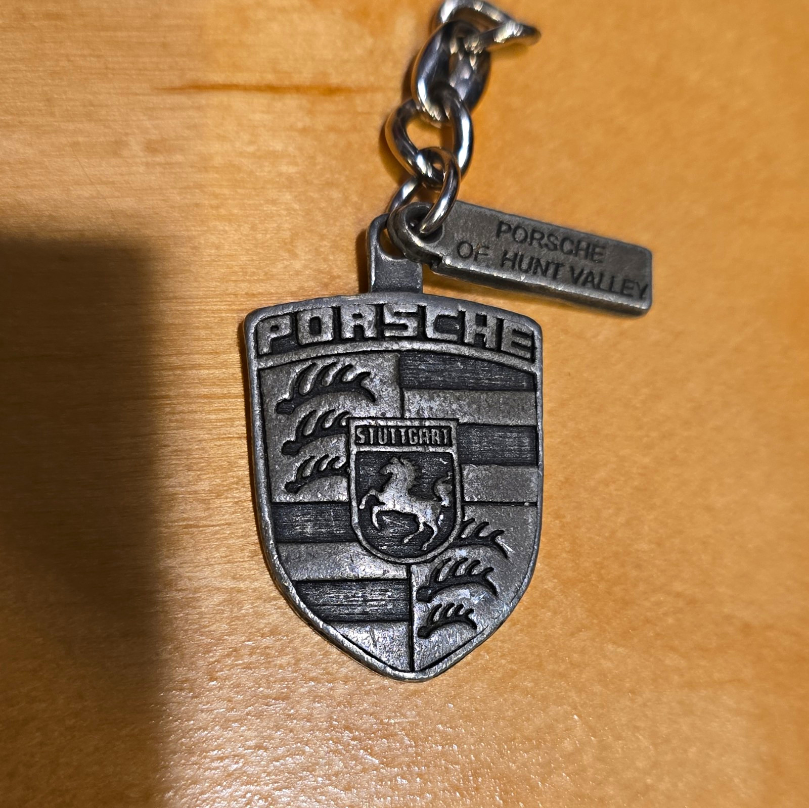 Porsche Stuttgart Crest Metal Keychain Keyring w/ Tag "Porsche of Hunt Valley" Porsche Stuttgart Crest Metal Keychain Keyring w/ Tag "Porsche of Hunt Valley"