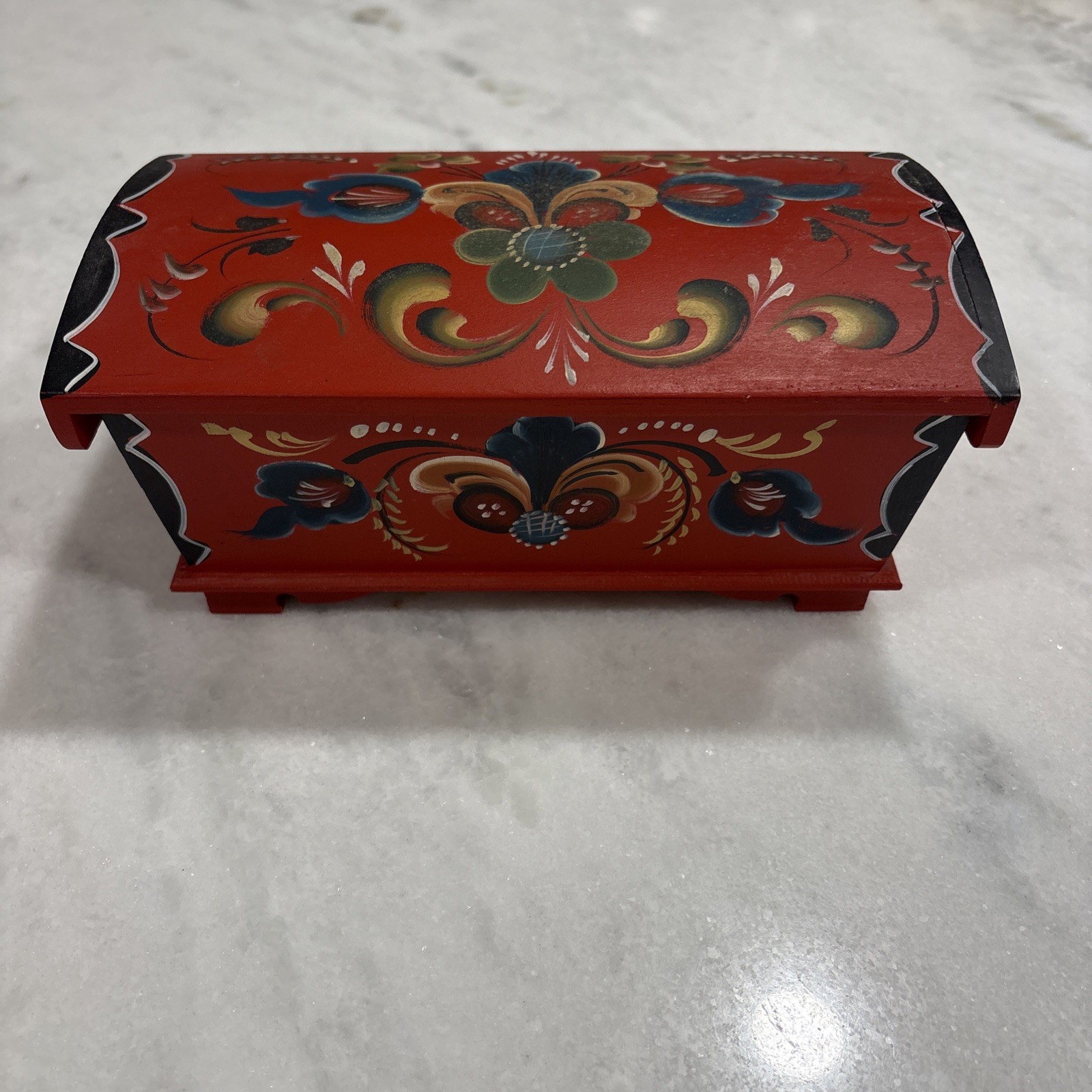 Vintage Norwegian Hand Painted Rosemaling Wooden Jewelry Box Trinket Chest 9" Vintage Norwegian Hand Painted Rosemaling Wooden Jewelry Box Trinket Chest 9"