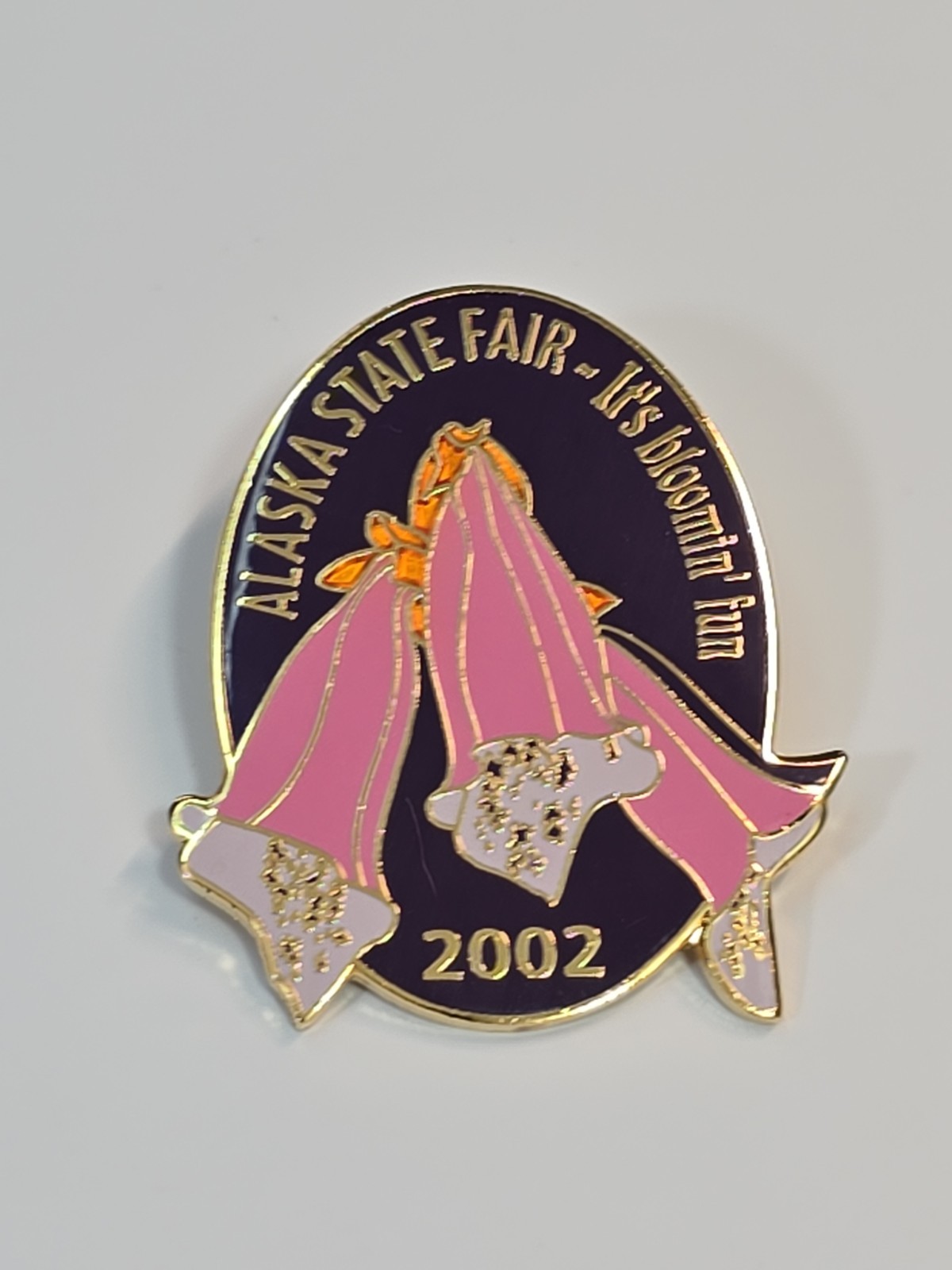 Alaska State Fair 2002 Souvenir Lapel Pin Palmer It's Bloomin' Fun