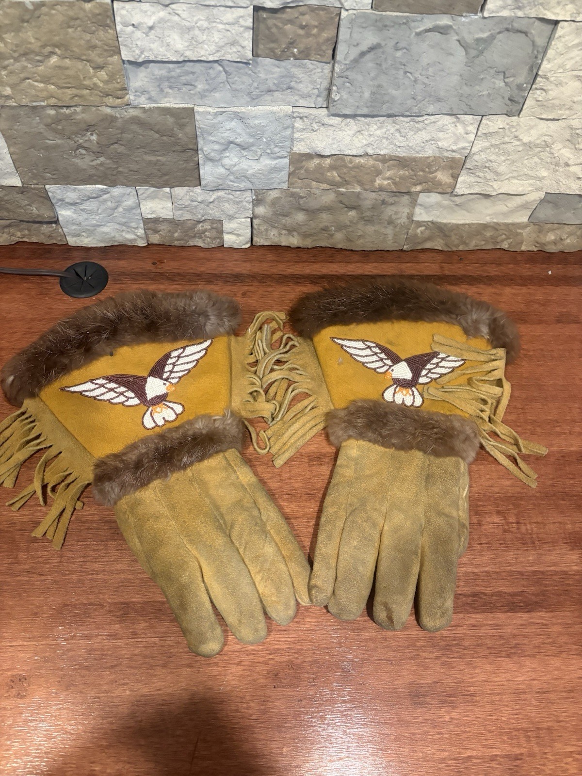 Vintage Antique Native American Beaded Fringed Gauntlet Gloves Vintage Antique Native American Beaded Fringed Gauntlet Gloves