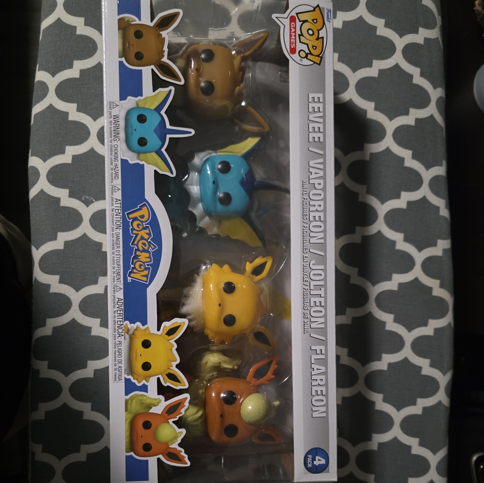 Funko Pop Vinyl: Pokémon - Eevee / Vaporeon / Jolteon/ Flareon - 4 Pack -... Funko Pop Vinyl: Pokémon - Eevee / Vaporeon / Jolteon/ Flareon - 4 Pack -...