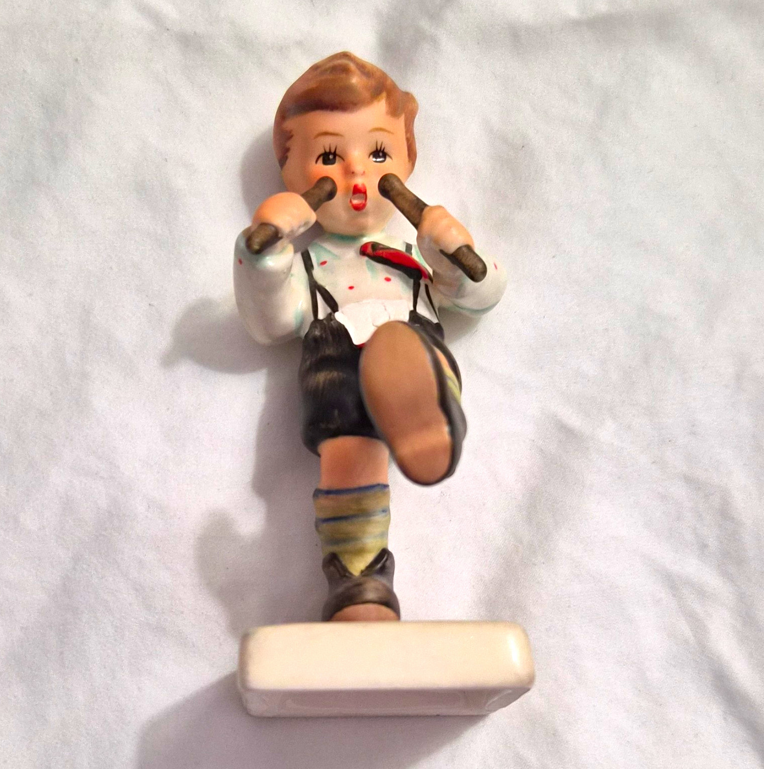 Vintage Goebel Hummel Figurine "Little Drummer" Boy #240 TMK-6 W. G. 1955