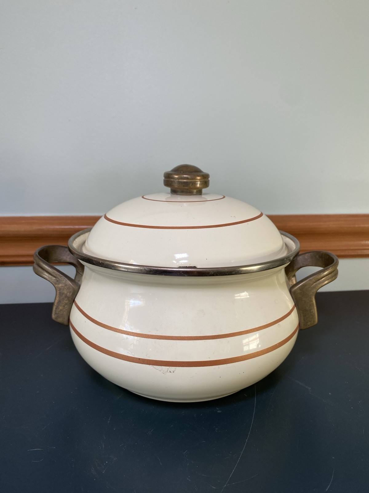Vintage M. Kamenstein Enamel Brass Beige Brown Stripe 7”Casserole Pot w/ Lid Vintage M. Kamenstein Enamel Brass Beige Brown Stripe 7”Casserole Pot w/ Lid