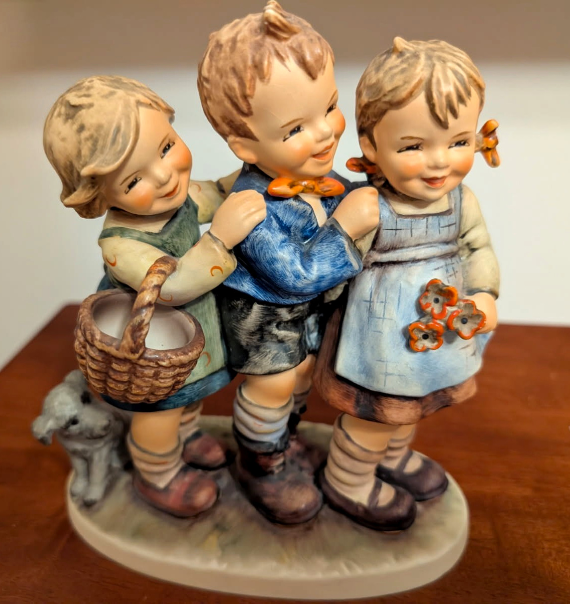 Vintage Goebel Hummel Follow the Leader #369