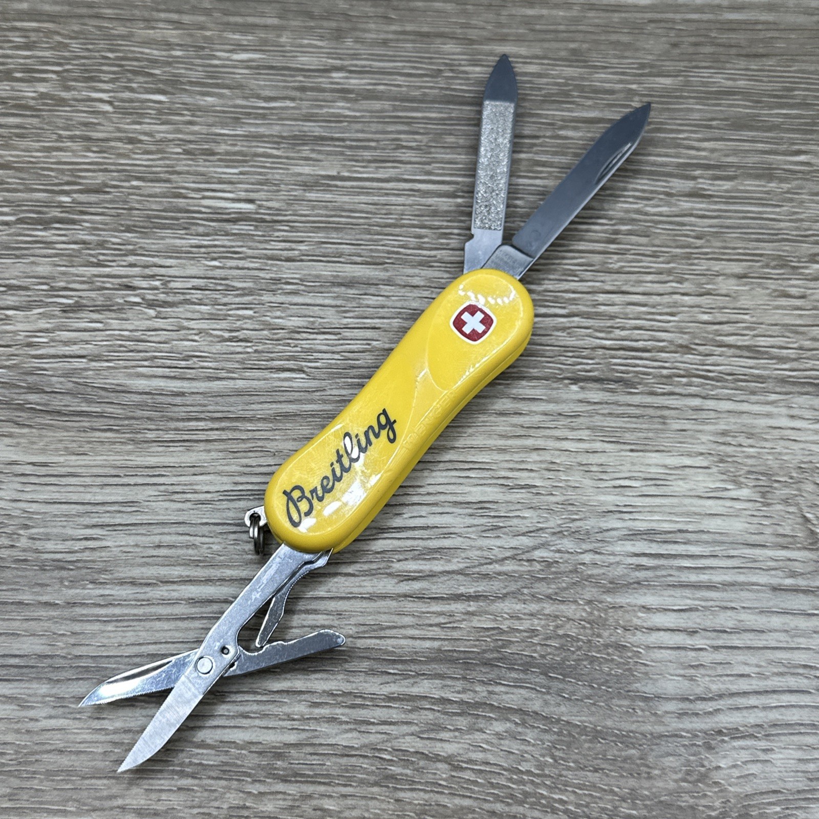 Wenger Breitling Limited Swiss Army Knife Wenger Breitling Limited Swiss Army Knife