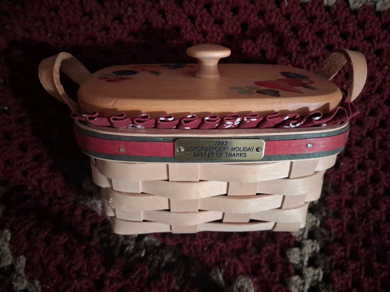 Longaberger 1993 Holiday Basket Of Thanks  & Plastic Liner  Painted Wood Top