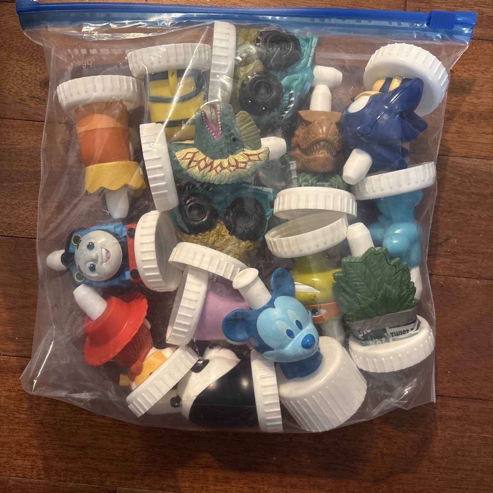 Good 2 Grow Lot Of 14 Collectible Juice Bottle Toppers Disney Pixar Variety Good 2 Grow Lot Of 14 Collectible Juice Bottle Toppers Disney Pixar Variety