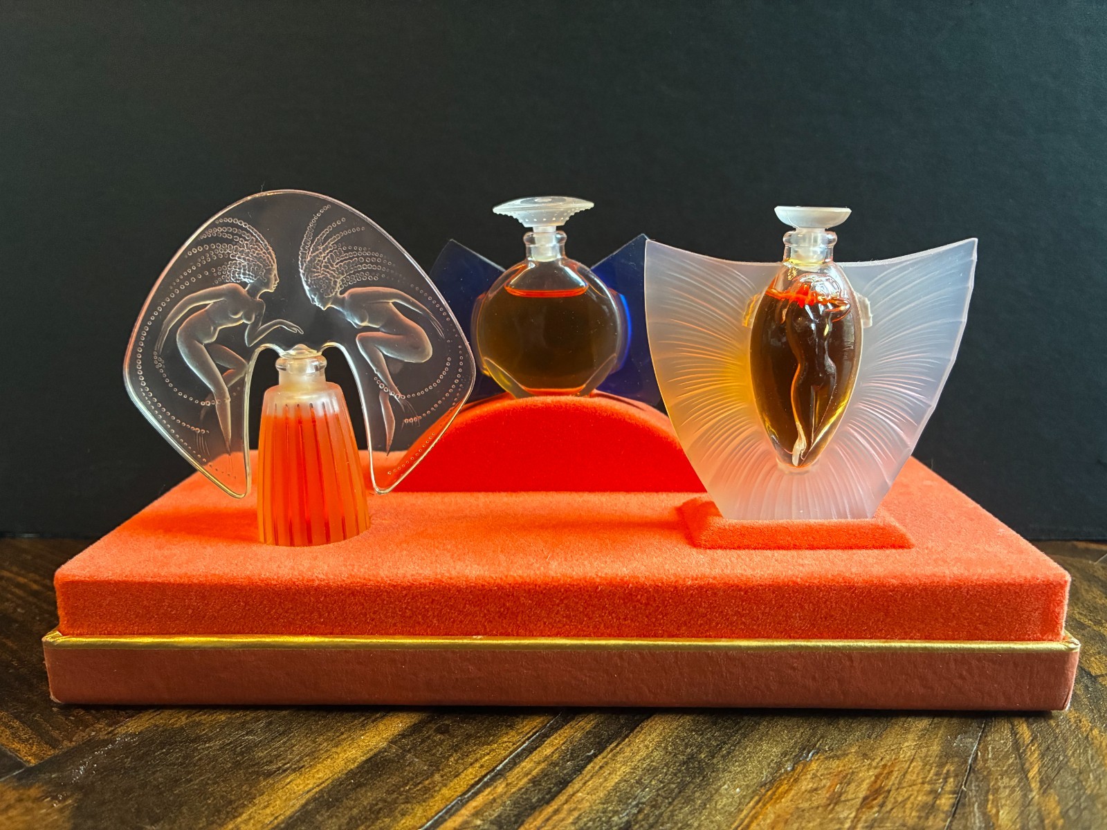 Lalique Les Introuvables Ultimate Collection Parfum Set 3×4.5ml FULL w/box Lalique Les Introuvables Ultimate Collection Parfum Set 3×4.5ml FULL w/box