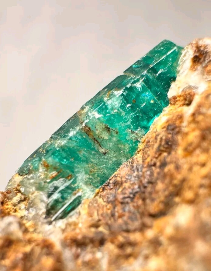 241 Ct. Excellent Green Excellent Emerald Crystal from Panjshir Afghanistan 