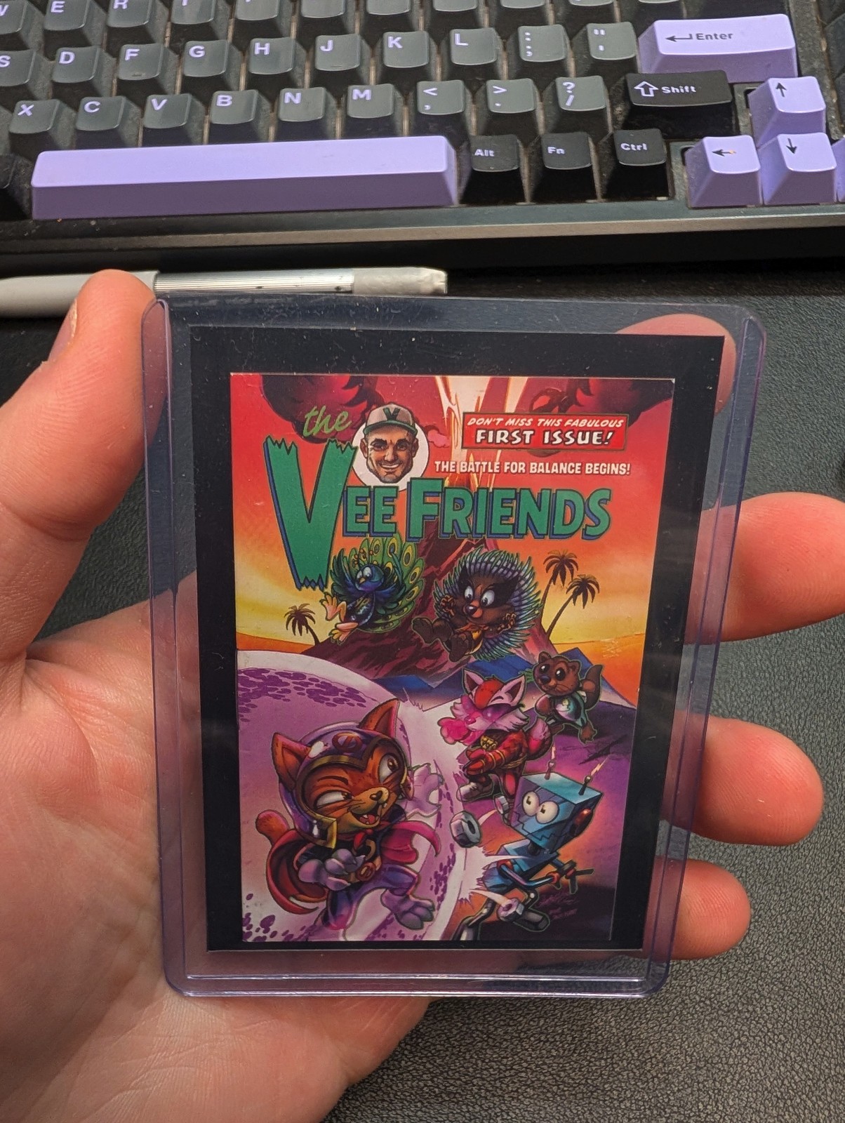 VeeFriends Mini Comic Issue #1 VERY RARE Battle Burn island Gary VeeFriends Mini Comic Issue #1 VERY RARE Battle Burn island Gary