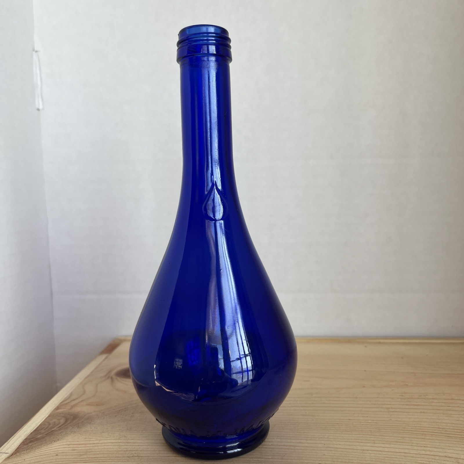 Vintage Acqua Della Madonna Cobalt Blue Glass Bottle - Italy Vintage Acqua Della Madonna Cobalt Blue Glass Bottle - Italy