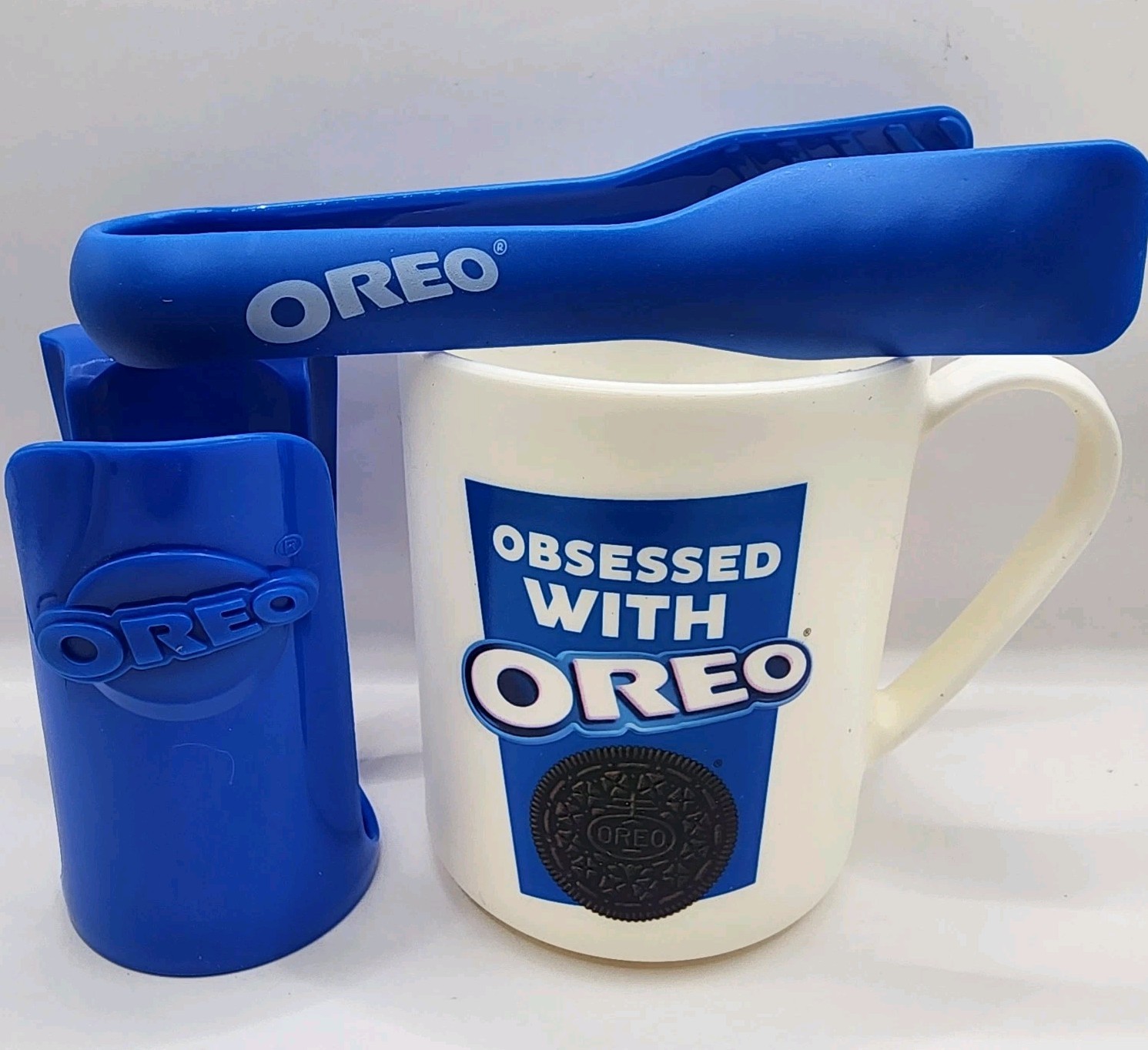 NEW - Oreo Dunk Set- Cup, Cookie Cage & Tongs - Plastic - New Without Box NEW - Oreo Dunk Set- Cup, Cookie Cage & Tongs - Plastic - New Without Box