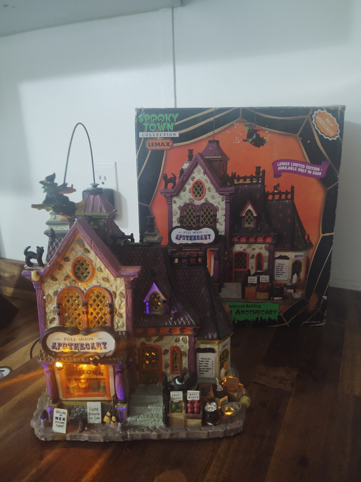 Lemax Spooky Town Full Moon Apothecary -Lighted -Animated (2008 Limited Edition)