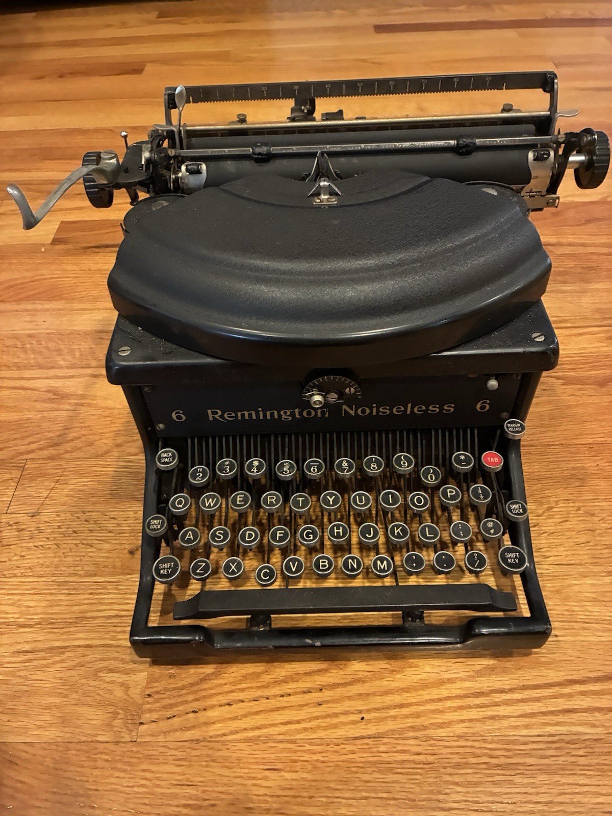 ANTIQUE REMINGTON NOISELESS #6 TYPEWRITER "REBUILT AT REMINGTON NOISELES FACTORY ANTIQUE REMINGTON NOISELESS #6 TYPEWRITER "REBUILT AT REMINGTON NOISELES FACTORY