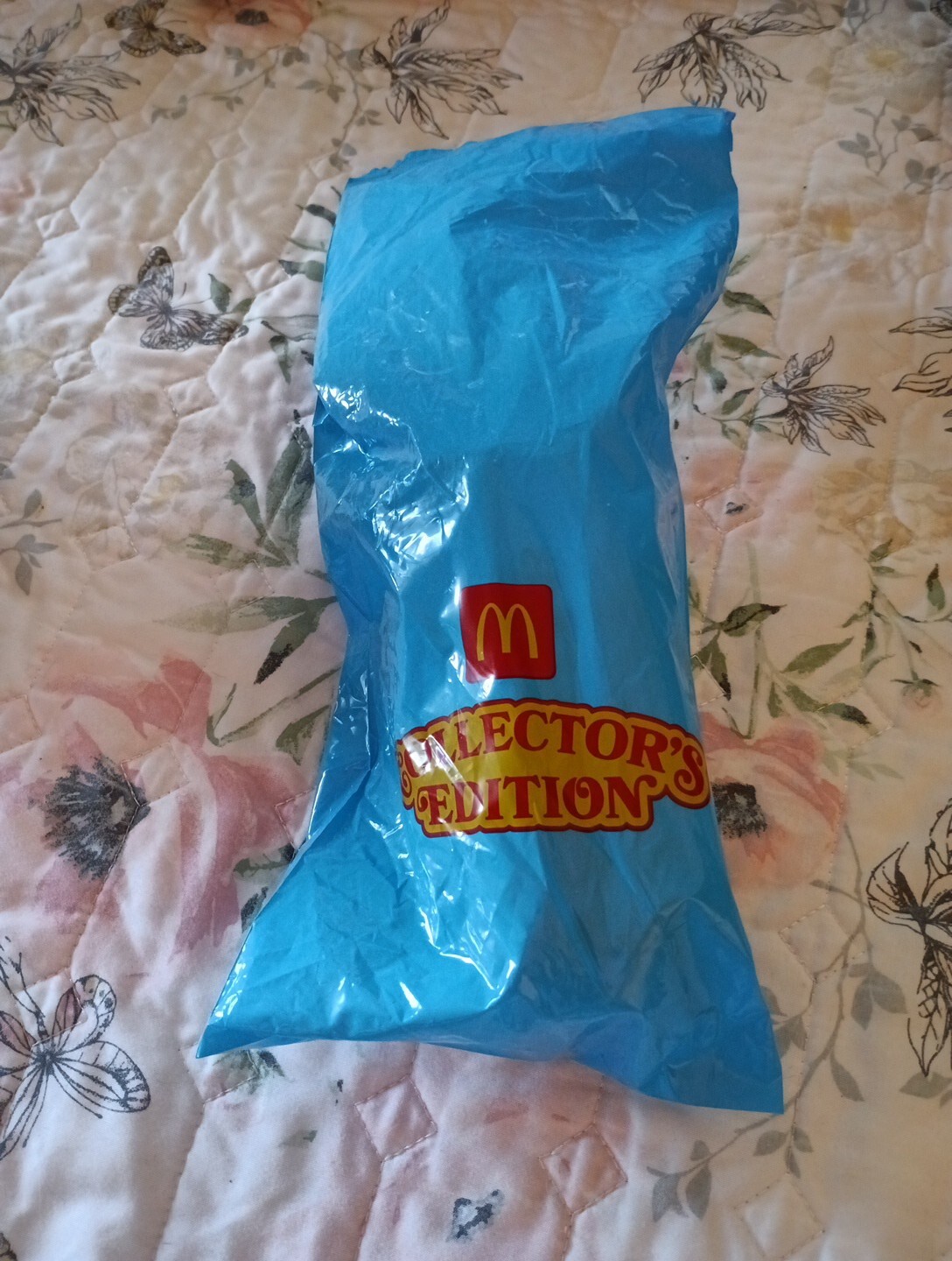 2024 STILL SEALED McDonald’s Collectors Edition Mystery🔥🔥🔥🔥🔥🚨🚨🚨🚨🚨🚨🚨 2024 STILL SEALED McDonald’s Collectors Edition Mystery🔥🔥🔥🔥🔥🚨🚨🚨🚨🚨🚨🚨
