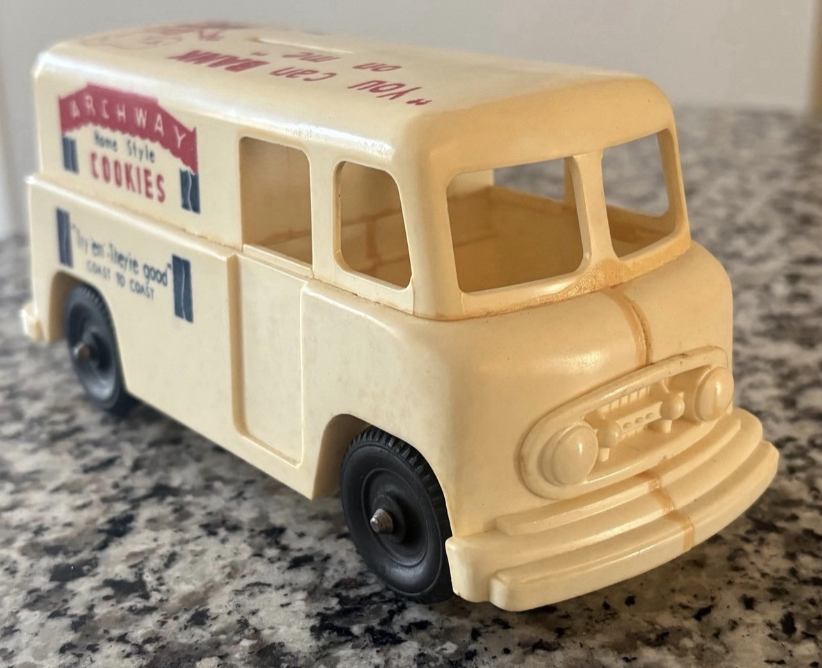 VINTAGE Rare Archway Cookies 1950s Ford Truck Advertising Bank Battle Creek MI