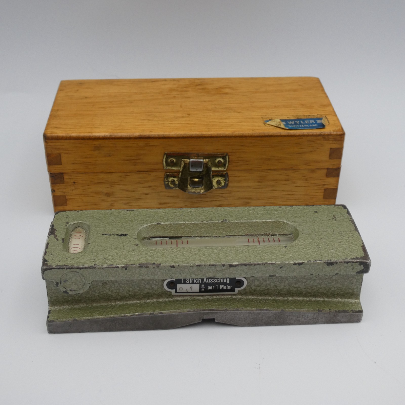 Vintage Wyler Switzerland Precision Spirit Level 4.75" Dual Vial w/ Box Vintage Wyler Switzerland Precision Spirit Level 4.75" Dual Vial w/ Box