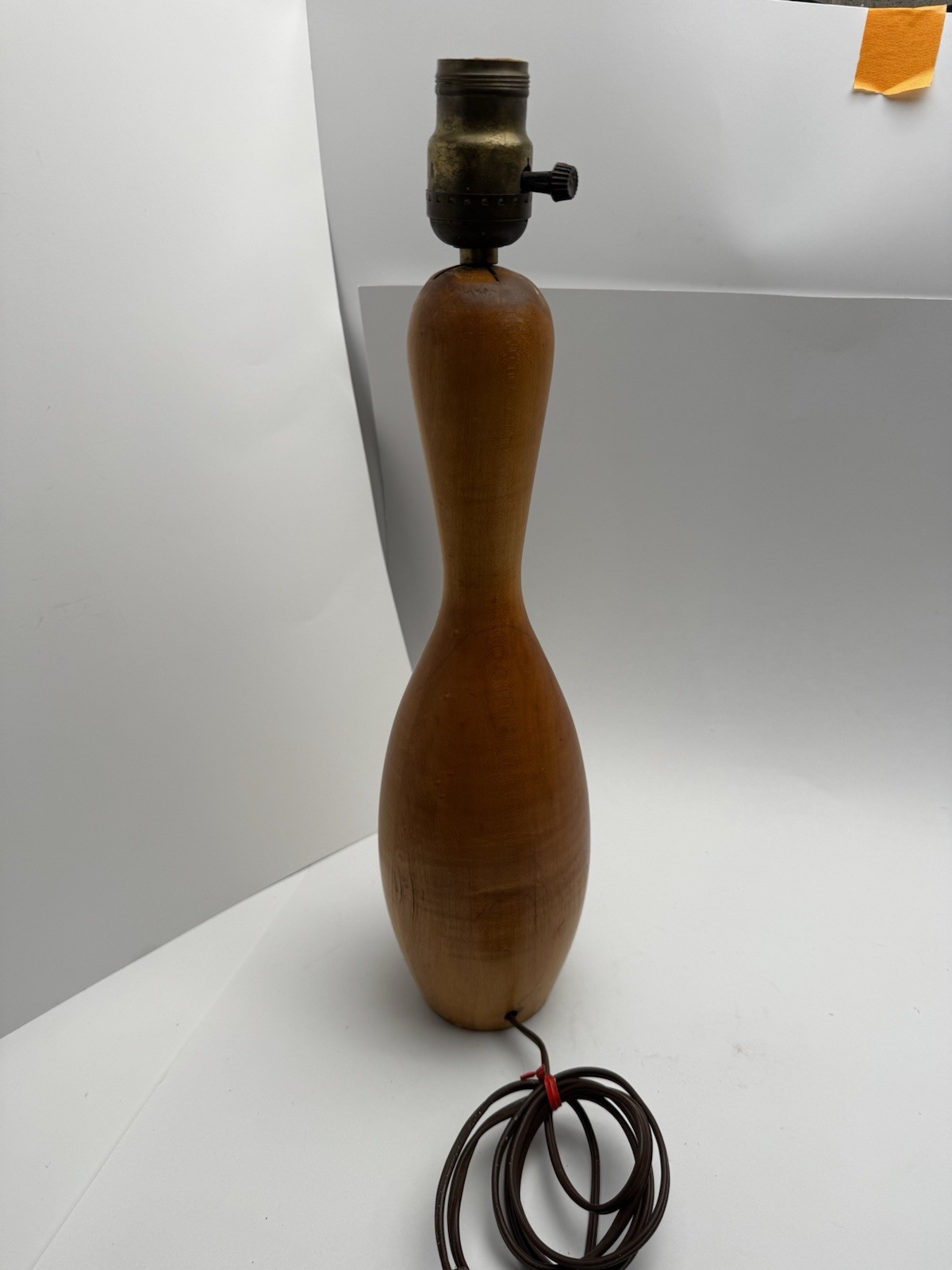 Vintage MCM Mid Century Modern Wood Bowling Pin Table Lamp No Shade Works Vintage MCM Mid Century Modern Wood Bowling Pin Table Lamp No Shade Works