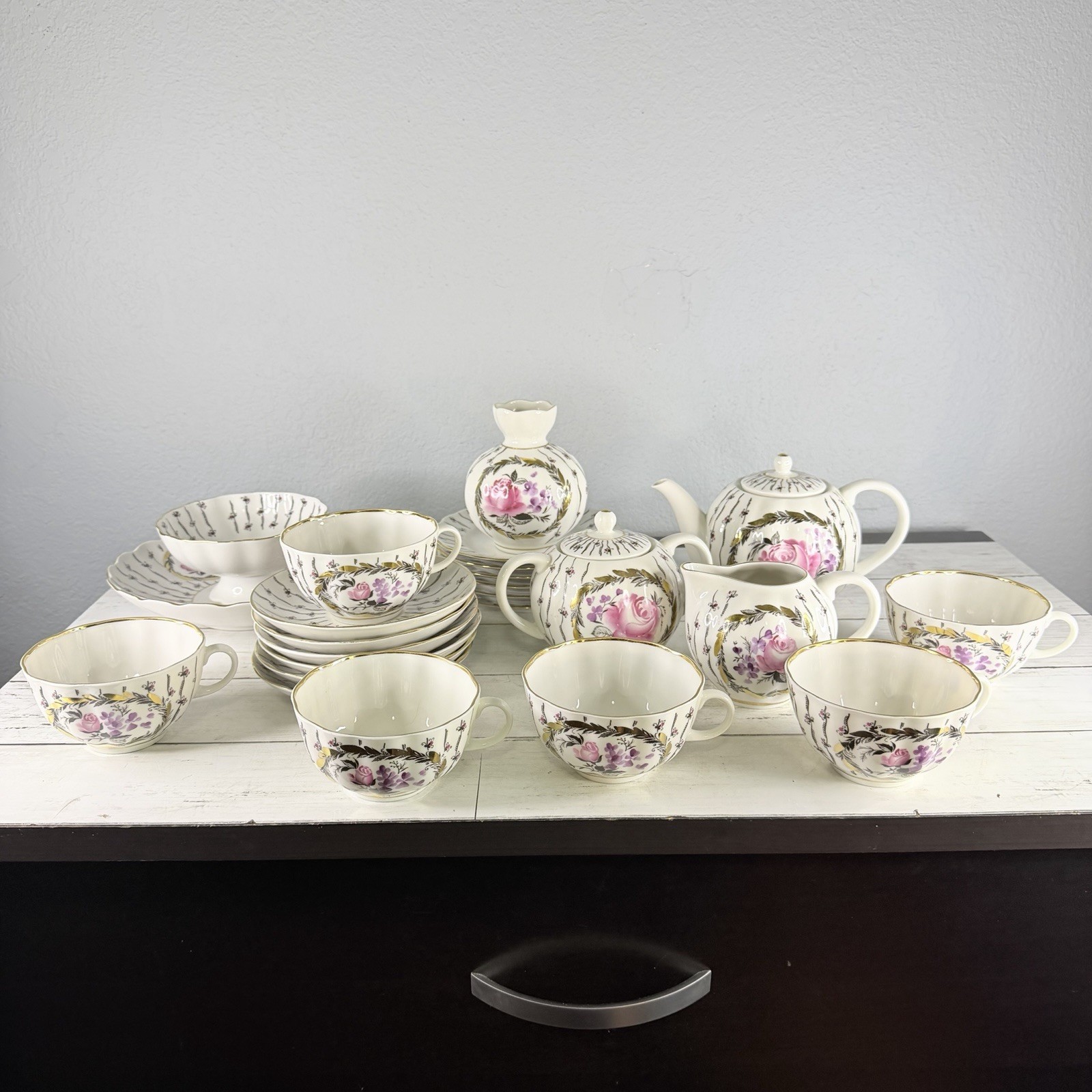 USSR Lomonosov 22kt Gold Trim Porcelain Tea Set Rare Floral Pattern 26 pieces USSR Lomonosov 22kt Gold Trim Porcelain Tea Set Rare Floral Pattern 26 pieces