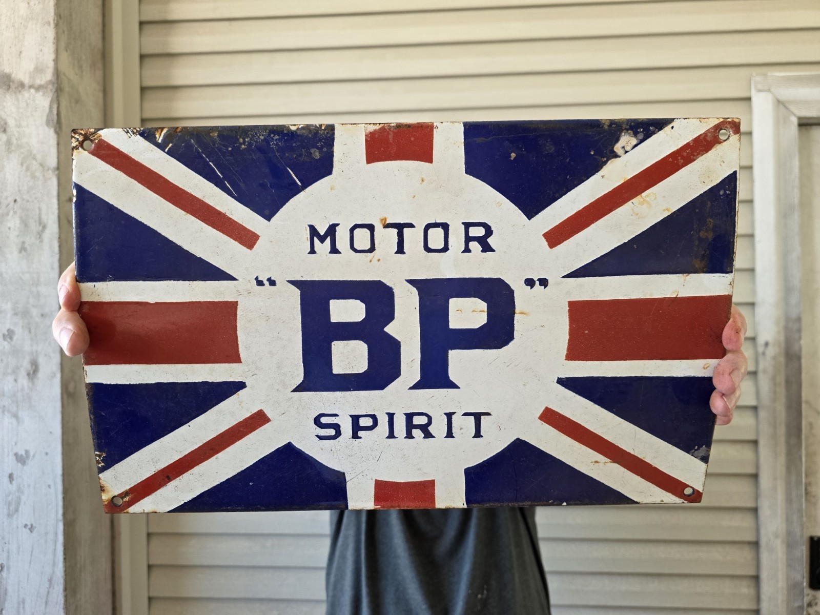 VINTAGE BP "MOTOR SPIRIT" PORCELAIN SIGN BRITISH GAS FUEL LONDON 16"x10" VINTAGE BP "MOTOR SPIRIT" PORCELAIN SIGN BRITISH GAS FUEL LONDON 16"x10"