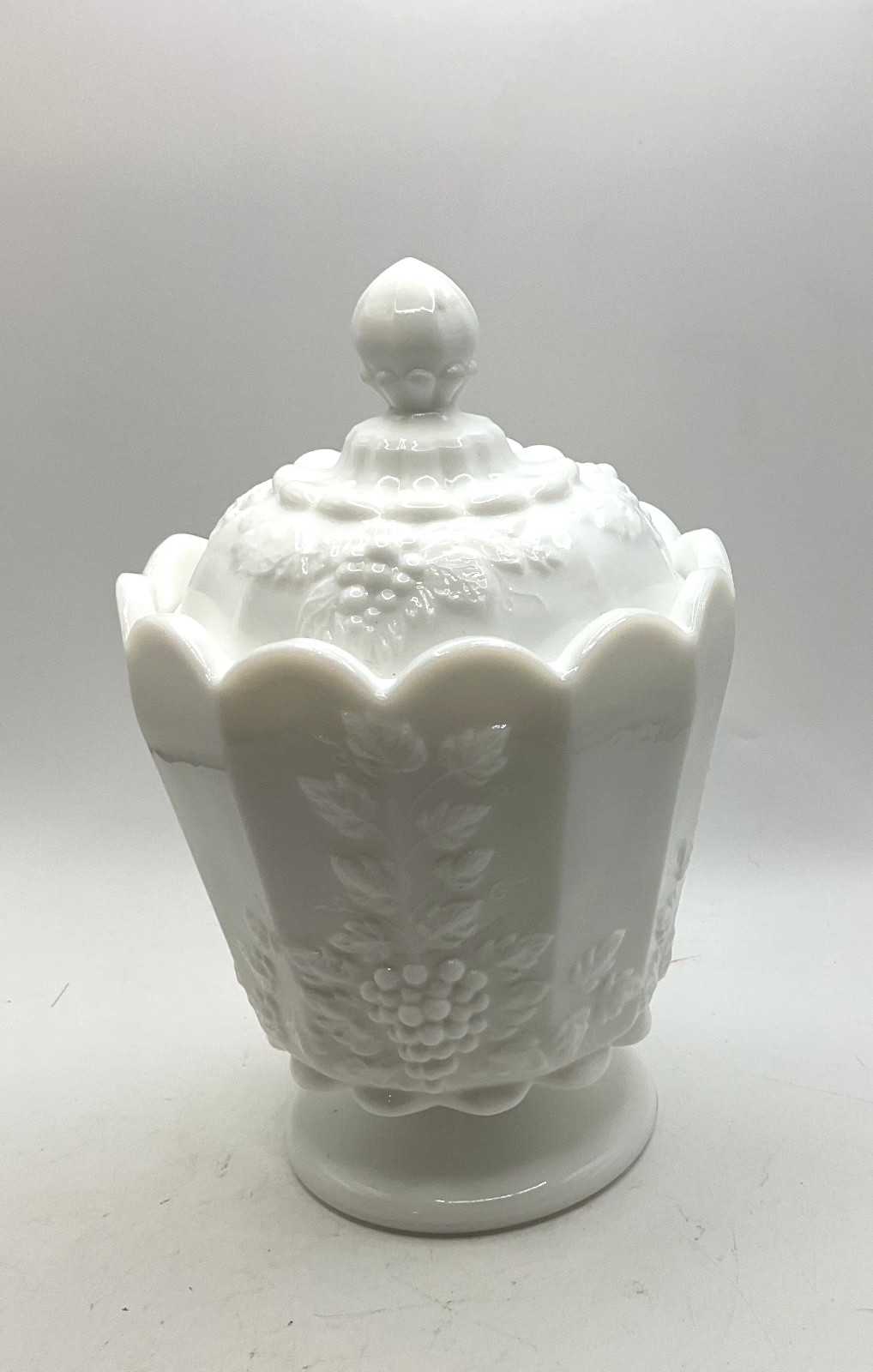 Vintage Westmoreland Paneled Grape Milk Glass Canister with Lid Vintage Westmoreland Paneled Grape Milk Glass Canister with Lid