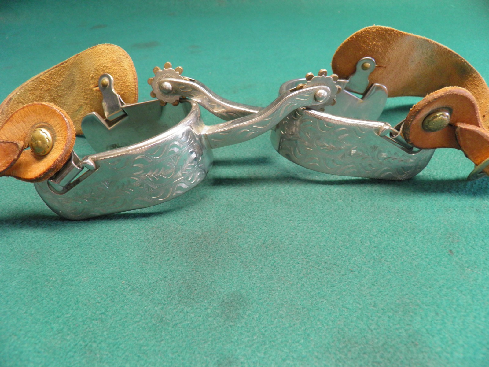 NICE PAIR OF LADIES WESTERN COWGIRL SPURS