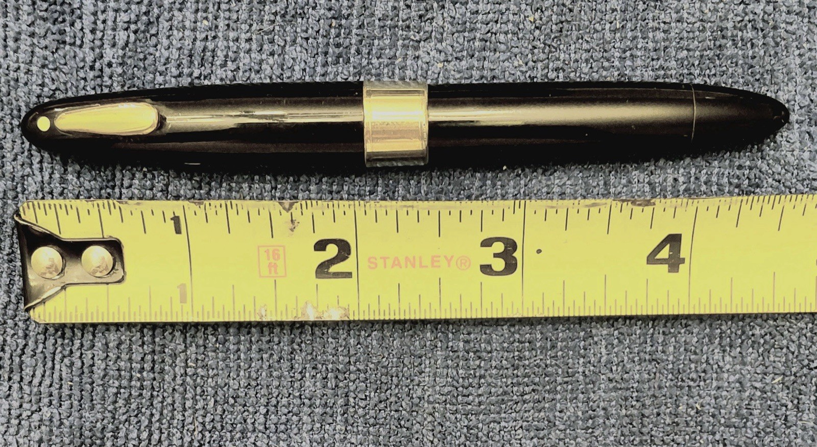 Vintage Sheaffer Crest Deluxe Fountain Pen 14K Gold Triumph Nib Black White Dot Vintage Sheaffer Crest Deluxe Fountain Pen 14K Gold Triumph Nib Black White Dot