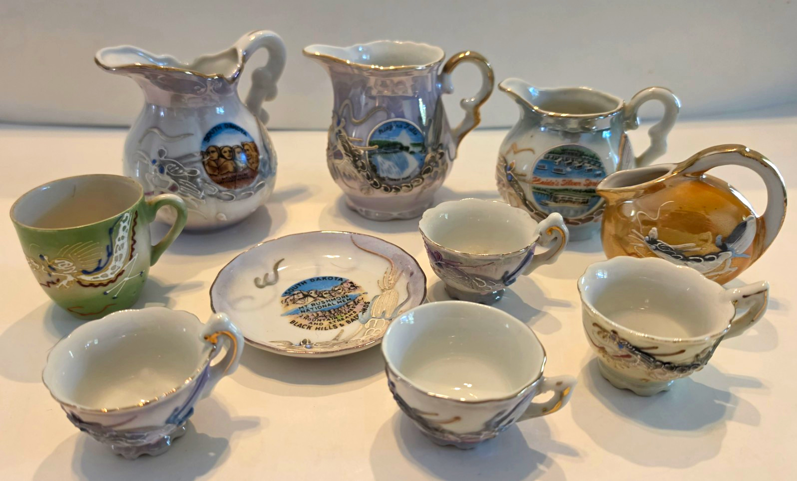 Lot of 10 Dragon Ware miniature pitchers, tea cups, plate Japan Lot of 10 Dragon Ware miniature pitchers, tea cups, plate Japan