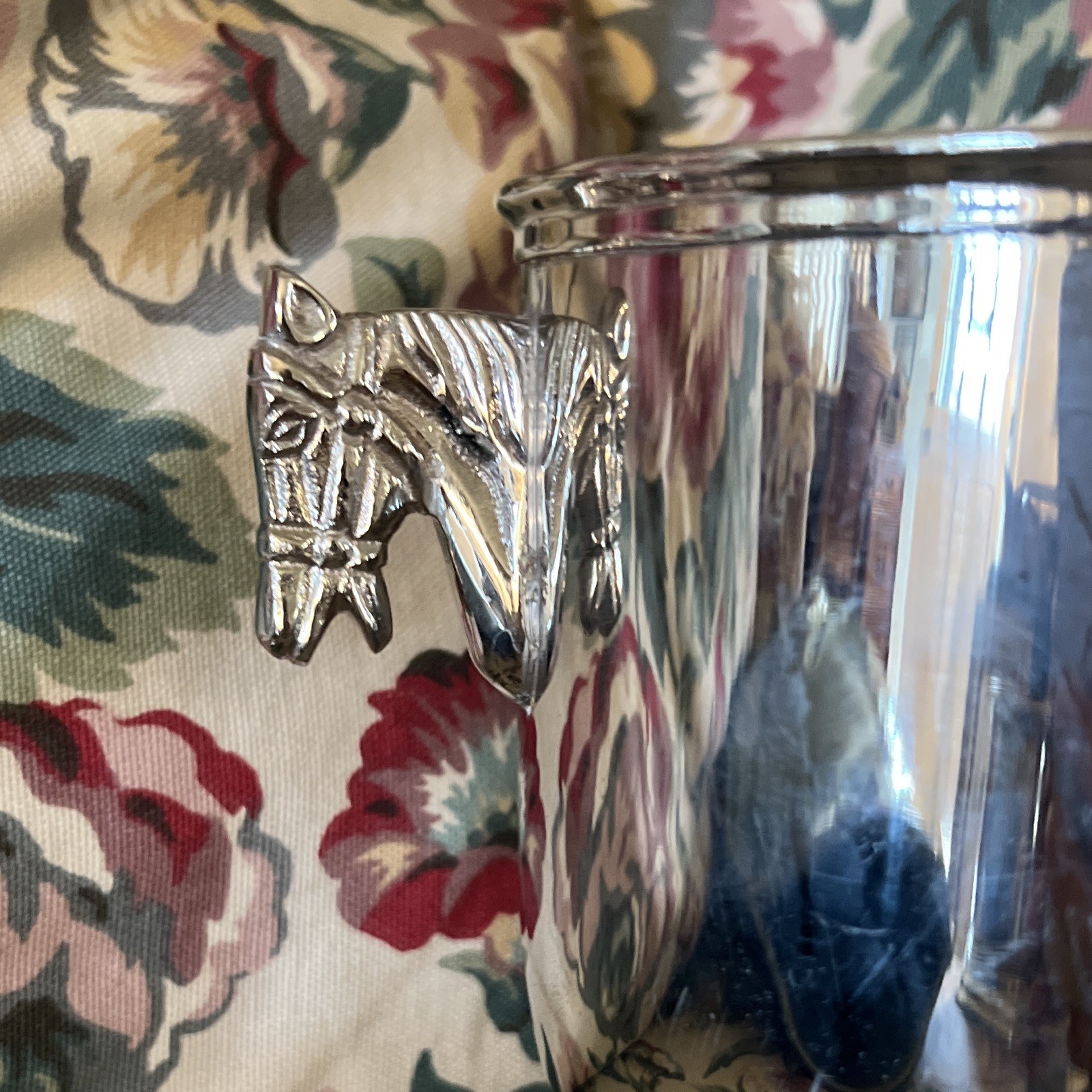 Vintage Two's Company Thoroughbred Horse Handles Ice Bucket Wine Chill (no Lid) Vintage Two's Company Thoroughbred Horse Handles Ice Bucket Wine Chill (no Lid)