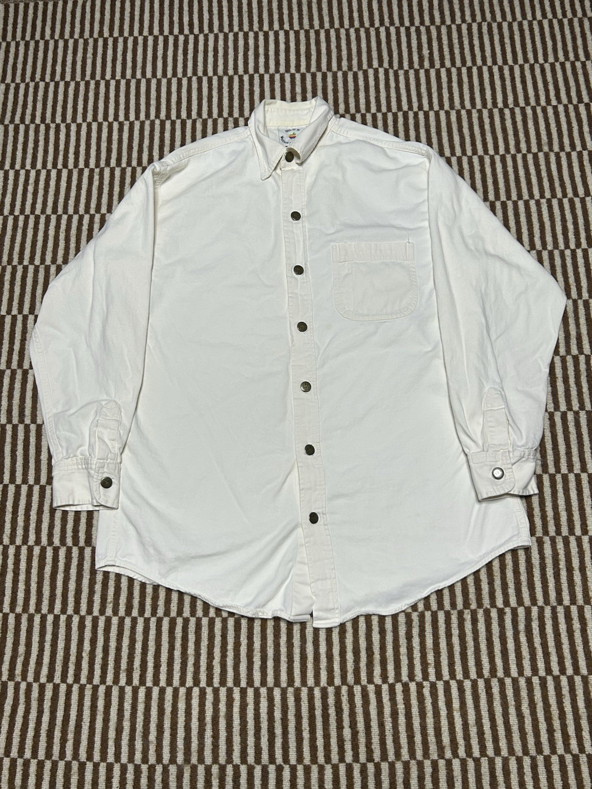 Vintage Apple 1996 Worldwide Sales Conference Shirt Brass Apple Logo Buttons XL Vintage Apple 1996 Worldwide Sales Conference Shirt Brass Apple Logo Buttons XL
