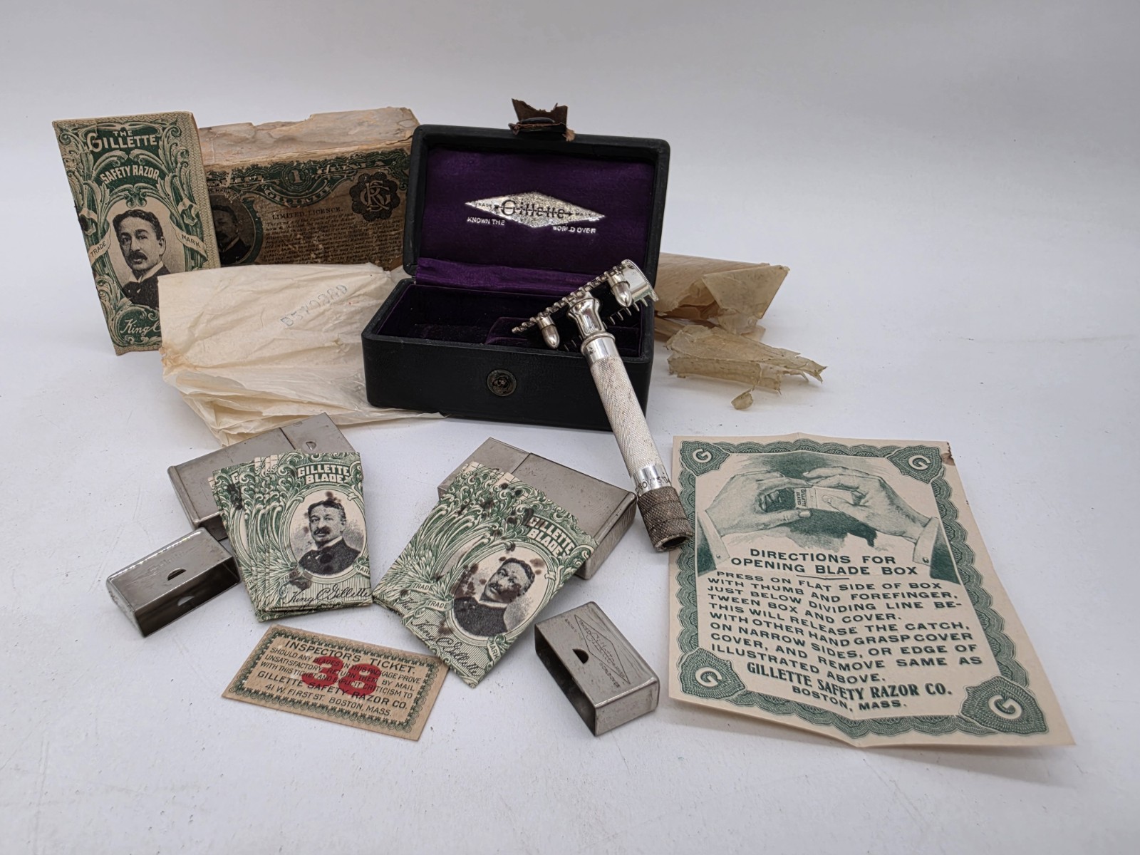 1910 NOS Vintage Gillette Single Ring Set With Original Blades,Instructions 1910 NOS Vintage Gillette Single Ring Set With Original Blades,Instructions