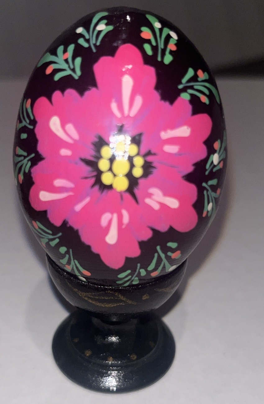 Vintage Ukrainian Hand painted Wooden Easter Eggs Pysanka 7pcs Vintage Ukrainian Hand painted Wooden Easter Eggs Pysanka 7pcs