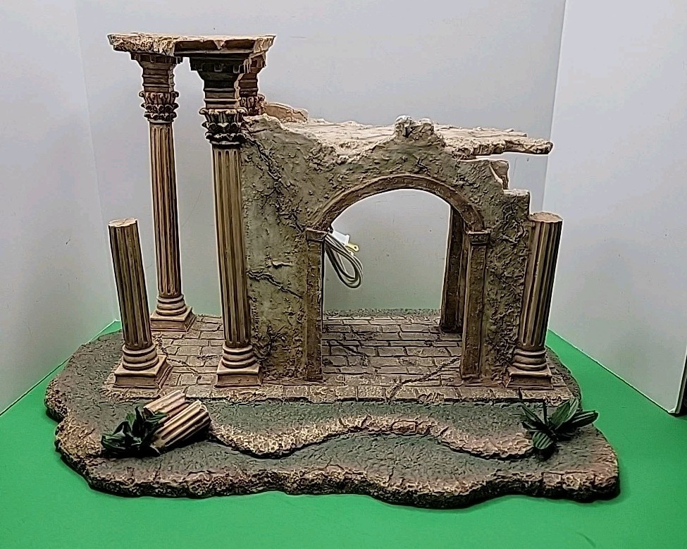 Fontanini Lighted Roman Coliseum Stable Nativity - 50543. Coliseum Only - Heavy. Fontanini Lighted Roman Coliseum Stable Nativity - 50543. Coliseum Only - Heavy.