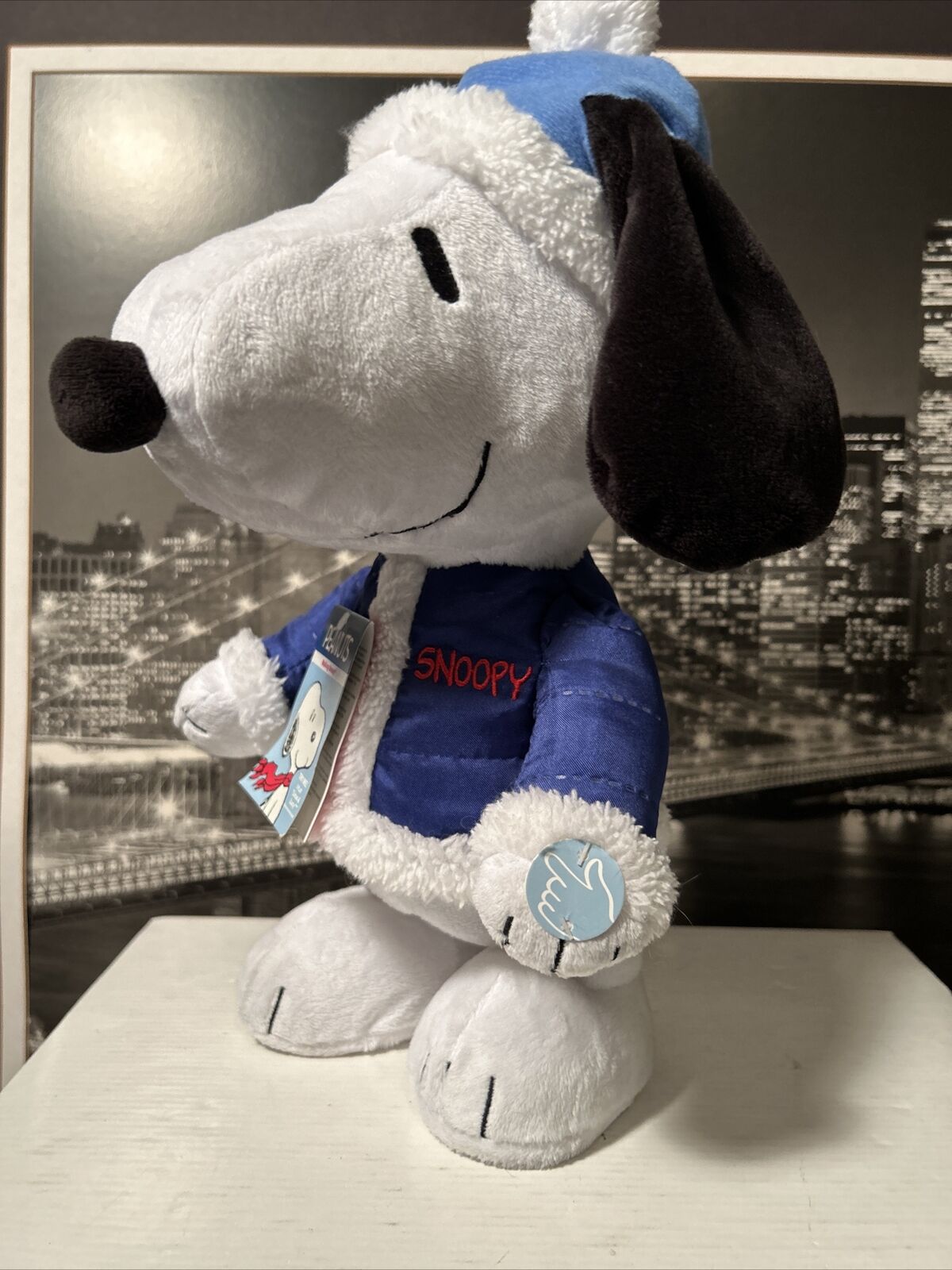 Peanuts Rare ~ Walking Snoop ~ Animated Musical Snoopy 14” Plush ~ New With Tags