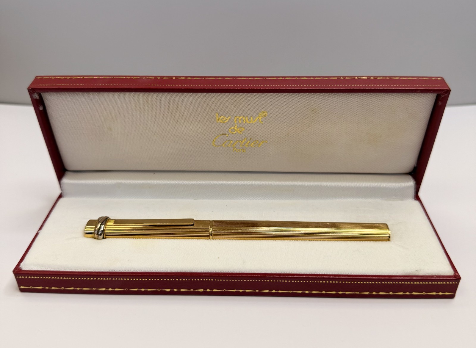 Les Must de Cartier Trinity Ballpoint Pen