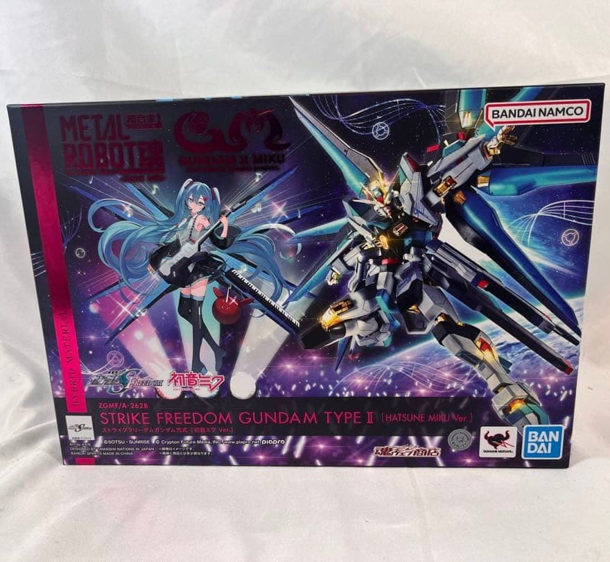 METAL ROBOT Spirits Strike Freedom Gundam Type II Hatsune Miku Ver. Bandai New METAL ROBOT Spirits Strike Freedom Gundam Type II Hatsune Miku Ver. Bandai New
