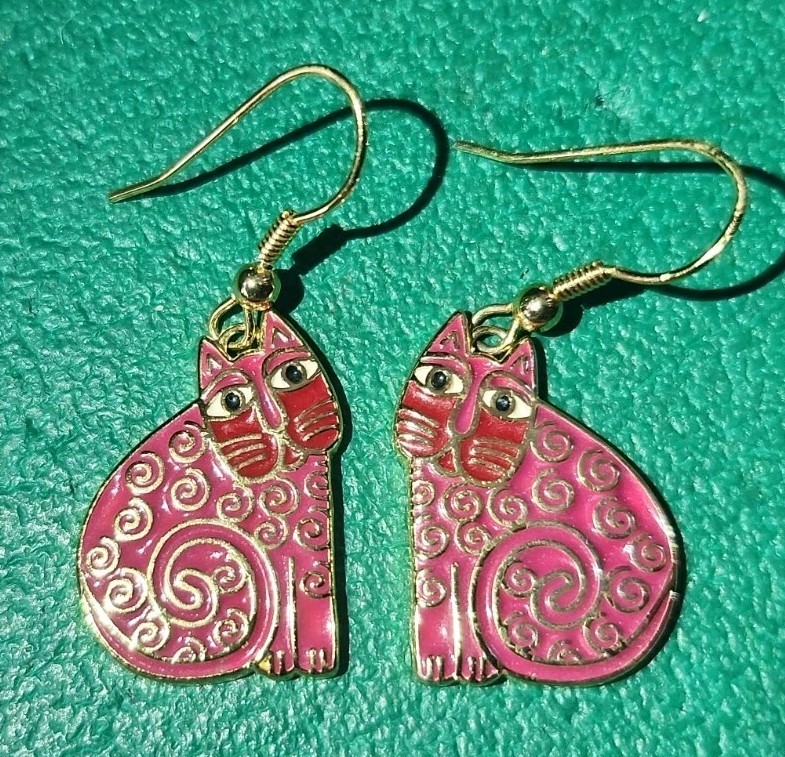 Vintage Laurel Burch Jubilee Cat Dangle Earrings Red and Gold Accents, RARE Vintage Laurel Burch Jubilee Cat Dangle Earrings Red and Gold Accents, RARE