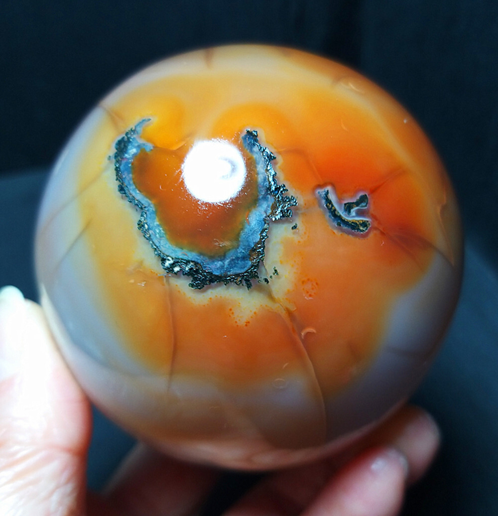 TOP 479G Natural Polished Red Agate Carnelian Crystal Sphere Ball Healing YWD428 TOP 479G Natural Polished Red Agate Carnelian Crystal Sphere Ball Healing YWD428