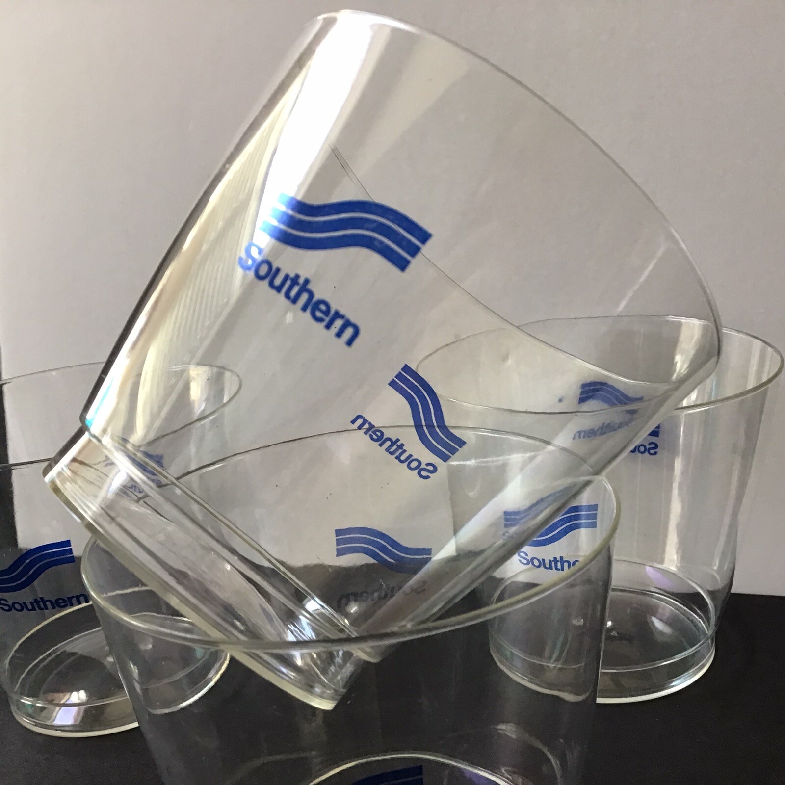 Southern Airways Set/4 Cabin Service Vintage Glasses - Airline Plastic Cups Southern Airways Set/4 Cabin Service Vintage Glasses - Airline Plastic Cups
